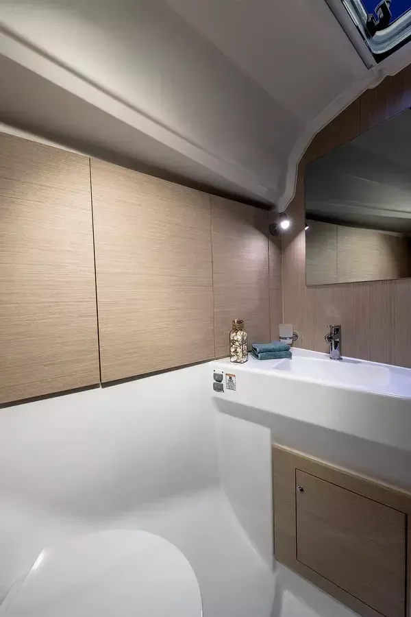 Beneteau Oceanis 40.1 | Sunsail 22