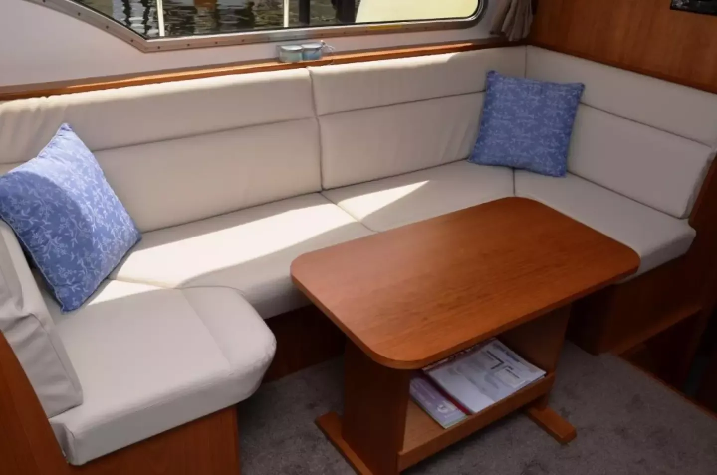 Concordia 102 AC | Scuttle