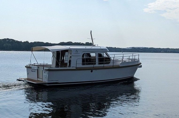 Scandinavia 950 | Lena