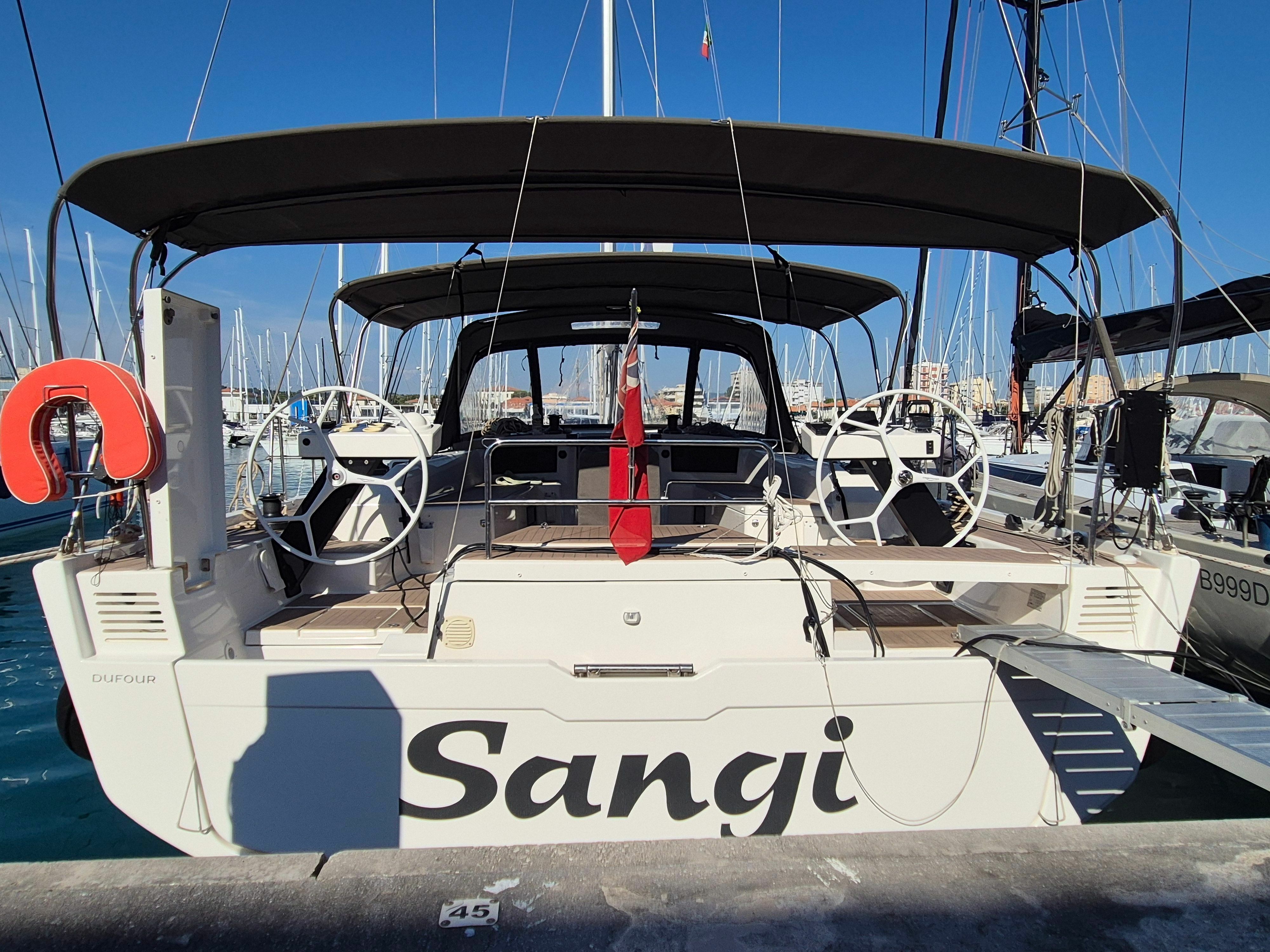Dufour 530 | Sangi