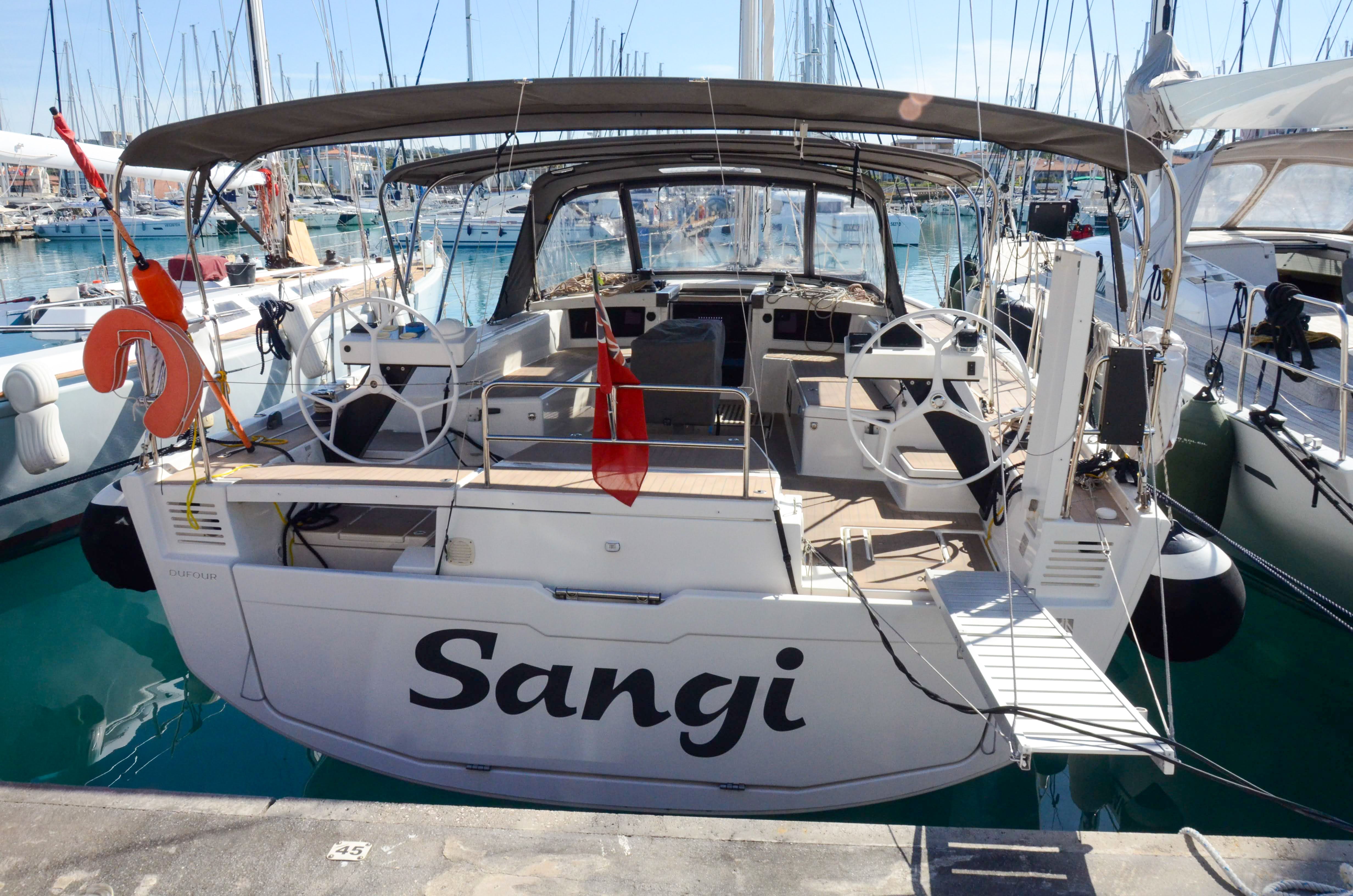 Dufour 530 | Sangi