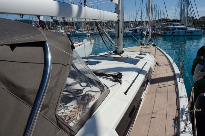 Dufour 530 | Sangi