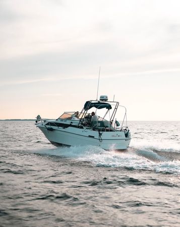 Custom Built 25 | Stella Maris