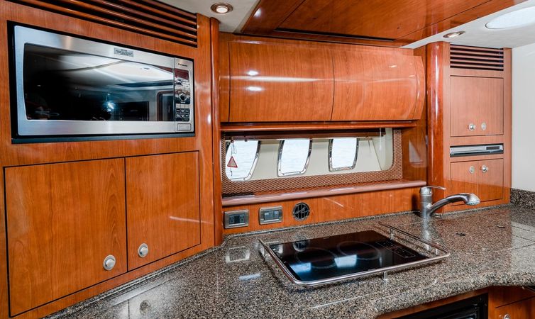 Sea Ray Sundancer 40 | Blue Ray