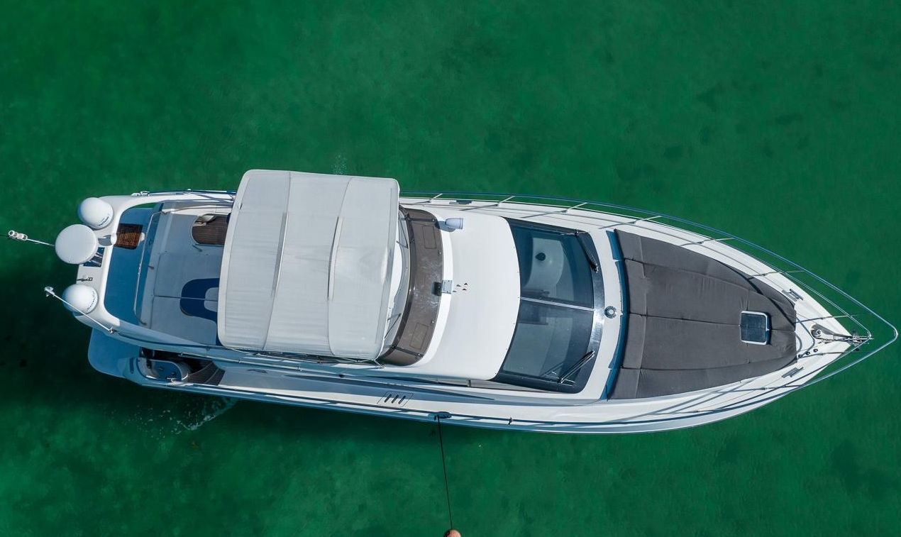 Azimut 50 Fly | Viator