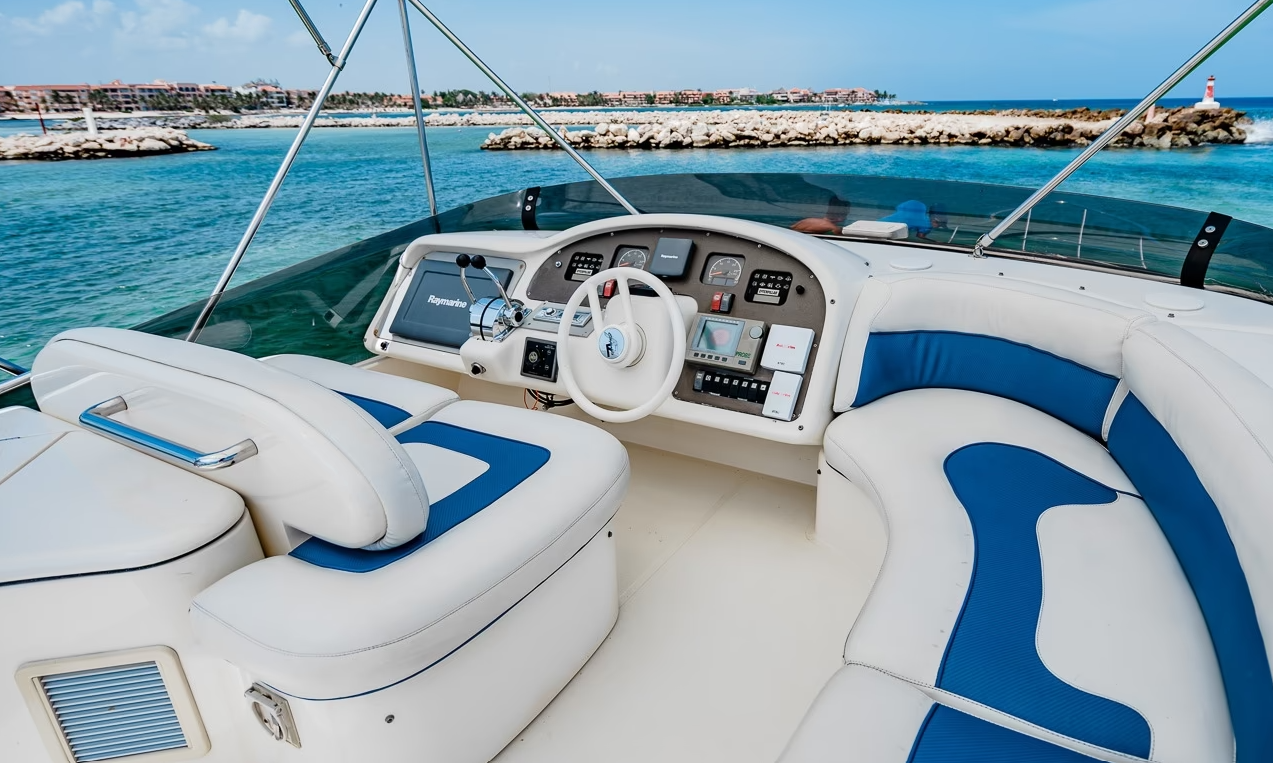 Azimut 50 Fly | Viator