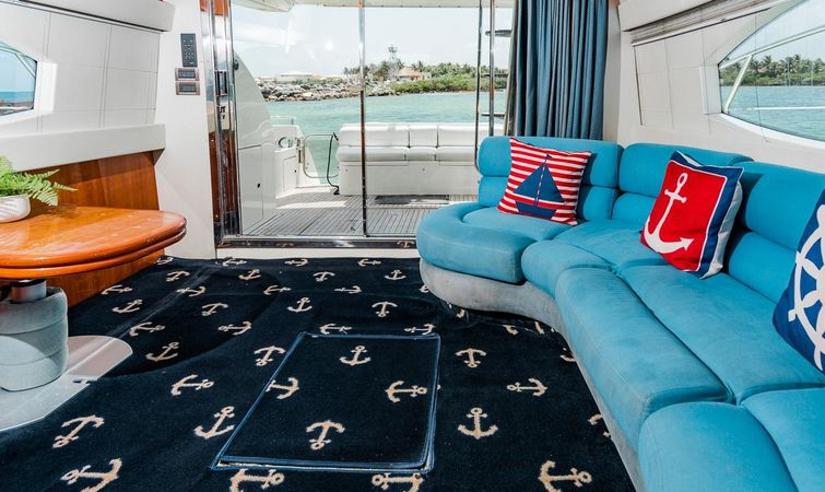 Azimut 50 Fly | Viator