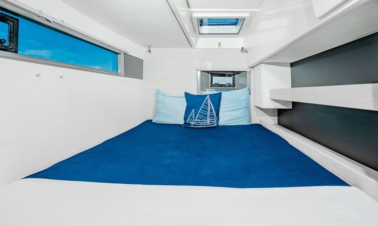 Leopard 40 | Jonathan