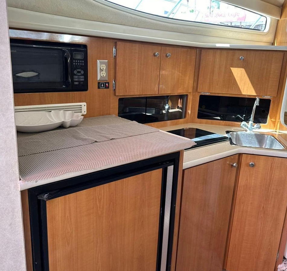 Bayliner 33 | El Bary