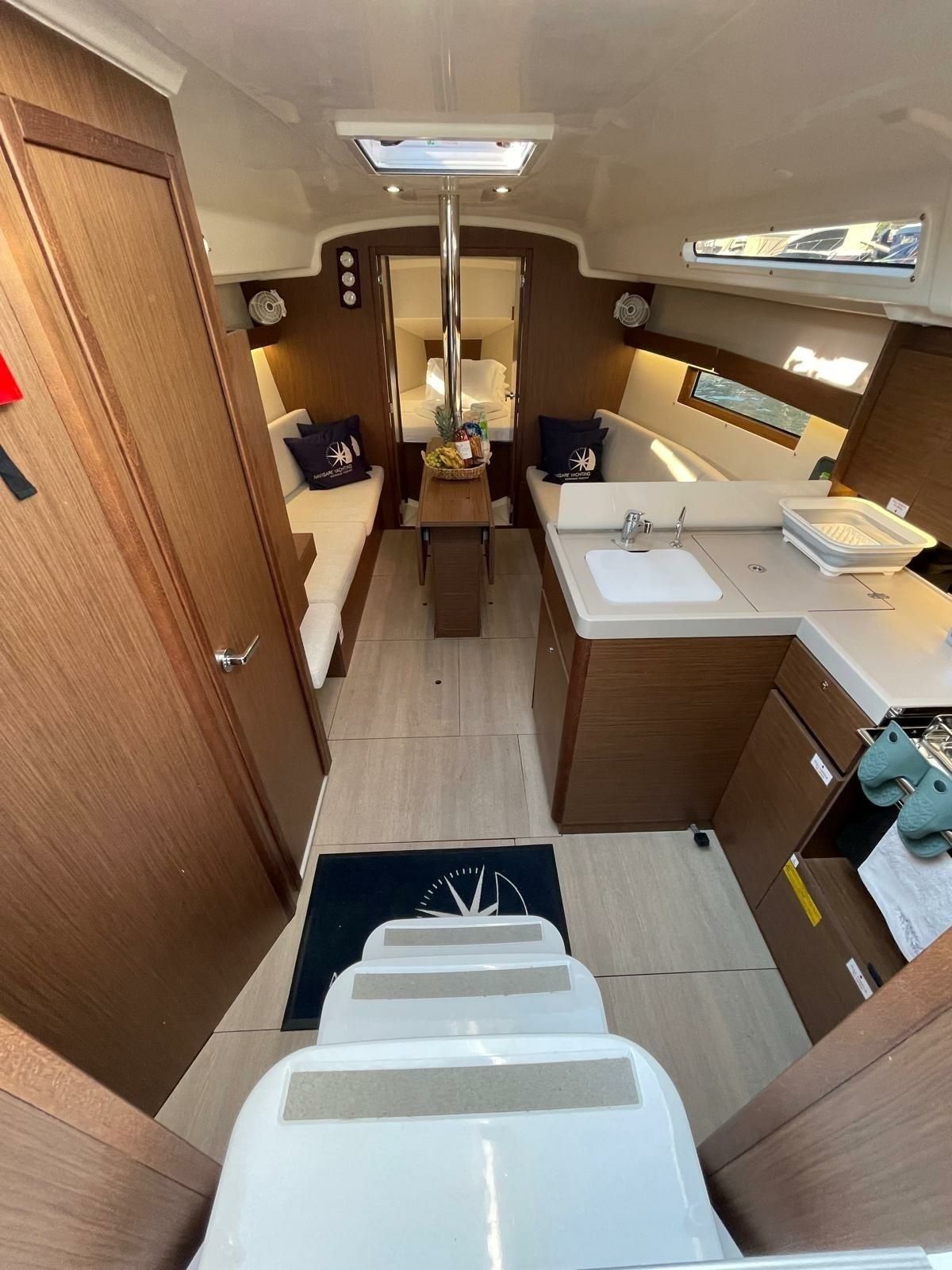 Beneteau Oceanis 34.1 | Orionis