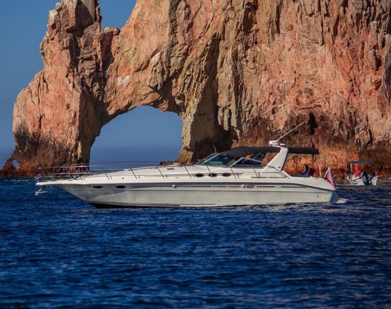 Sea Ray 400 | Cheers 1