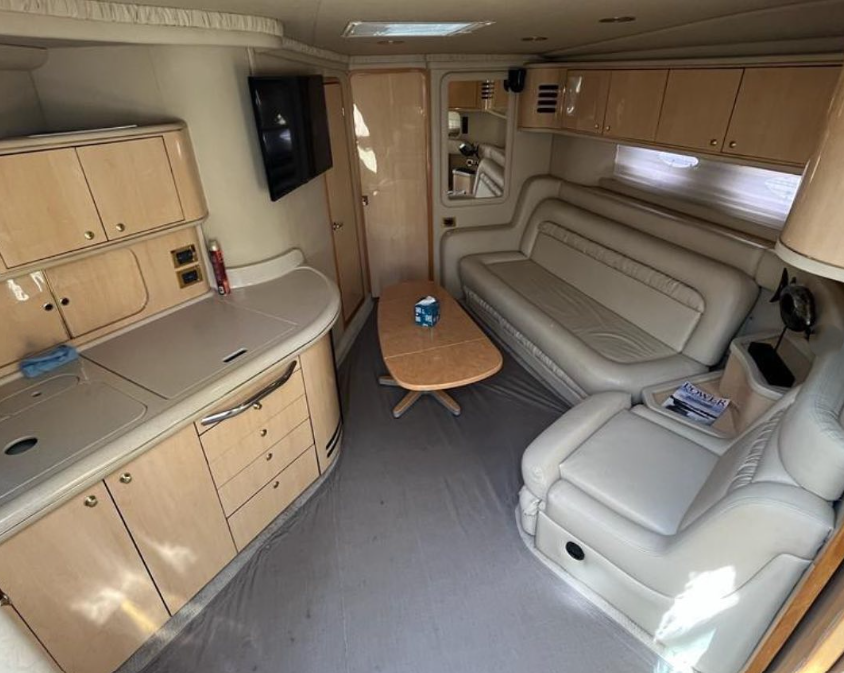 Sea Ray 50 | Cheers 2