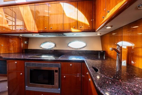 Sunseeker Predator 52 | Aino 2