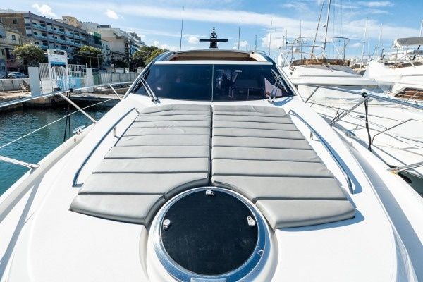 Sunseeker Predator 52 | Aino 2