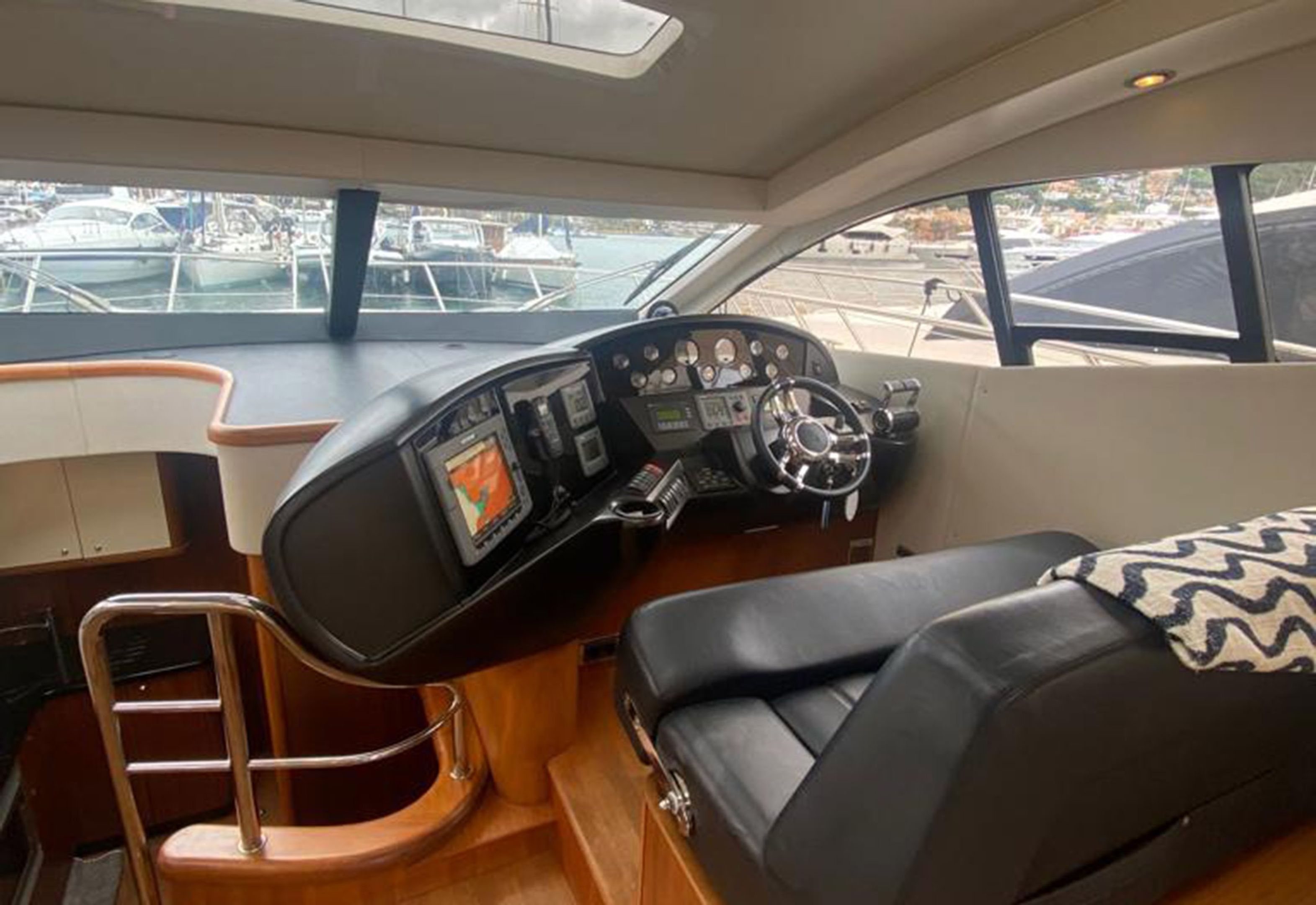 Sunseeker Predator 52 | Aino 2