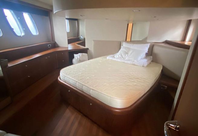 Sunseeker Predator 52 | Aino 2