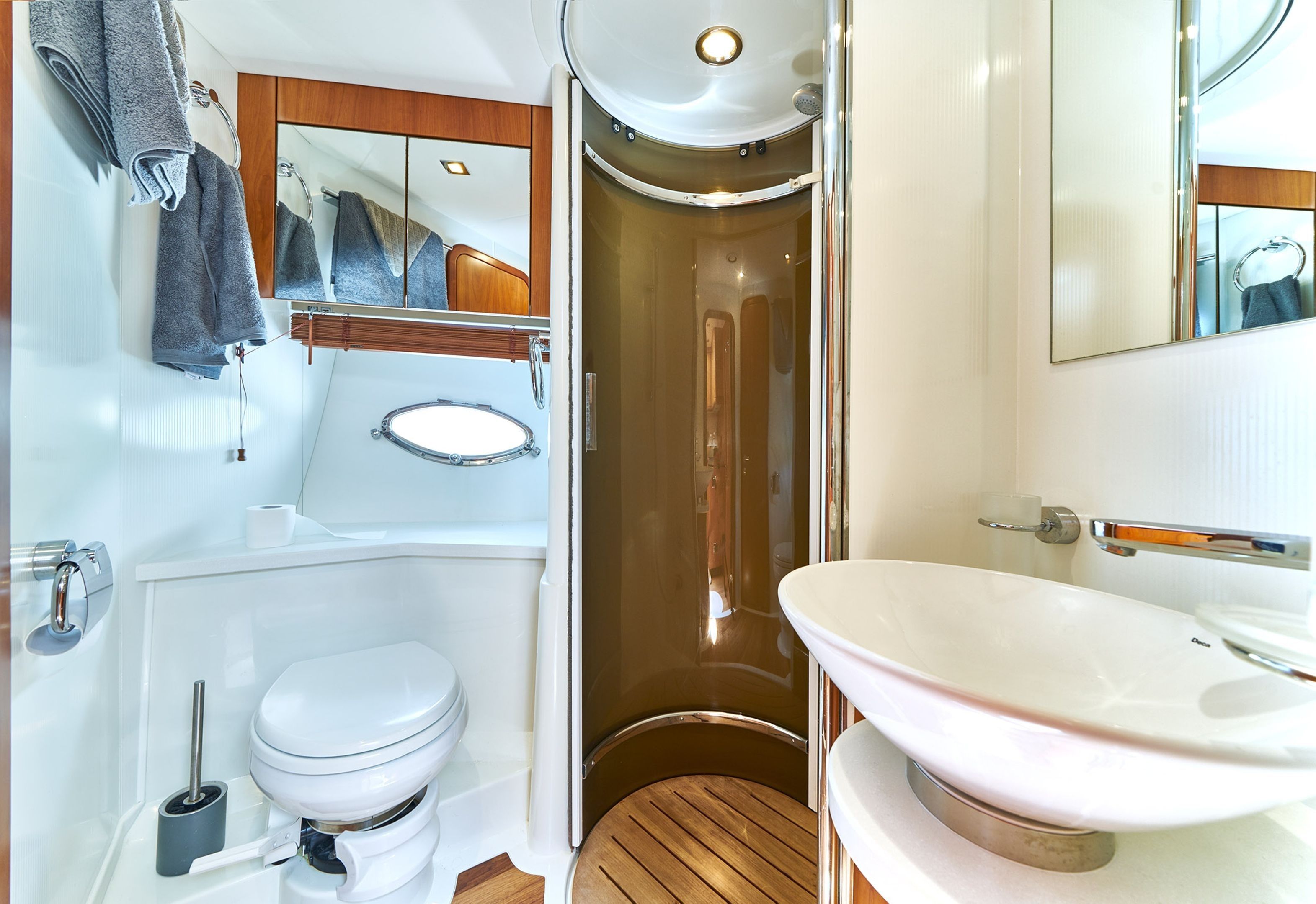 Sunseeker Predator 52 | Aino 2