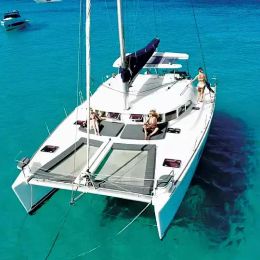 Lagoon 380 | Niu Tribe Uno