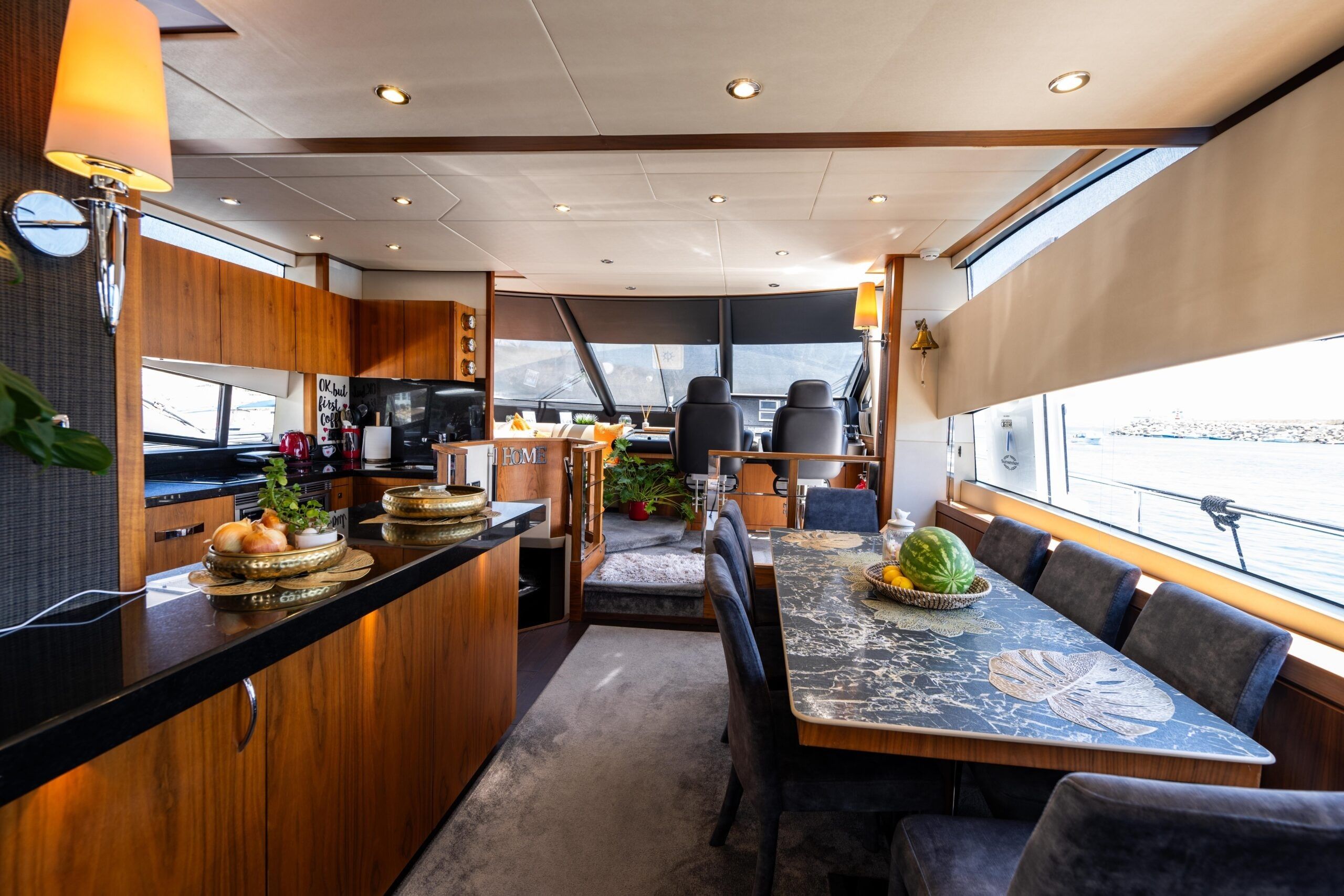 Sunseeker Manhattan 73 | Aino