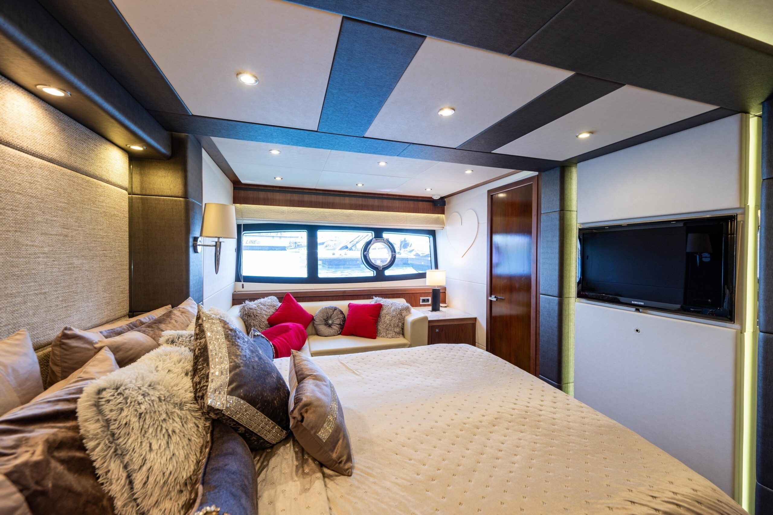 Sunseeker Manhattan 73 | Aino