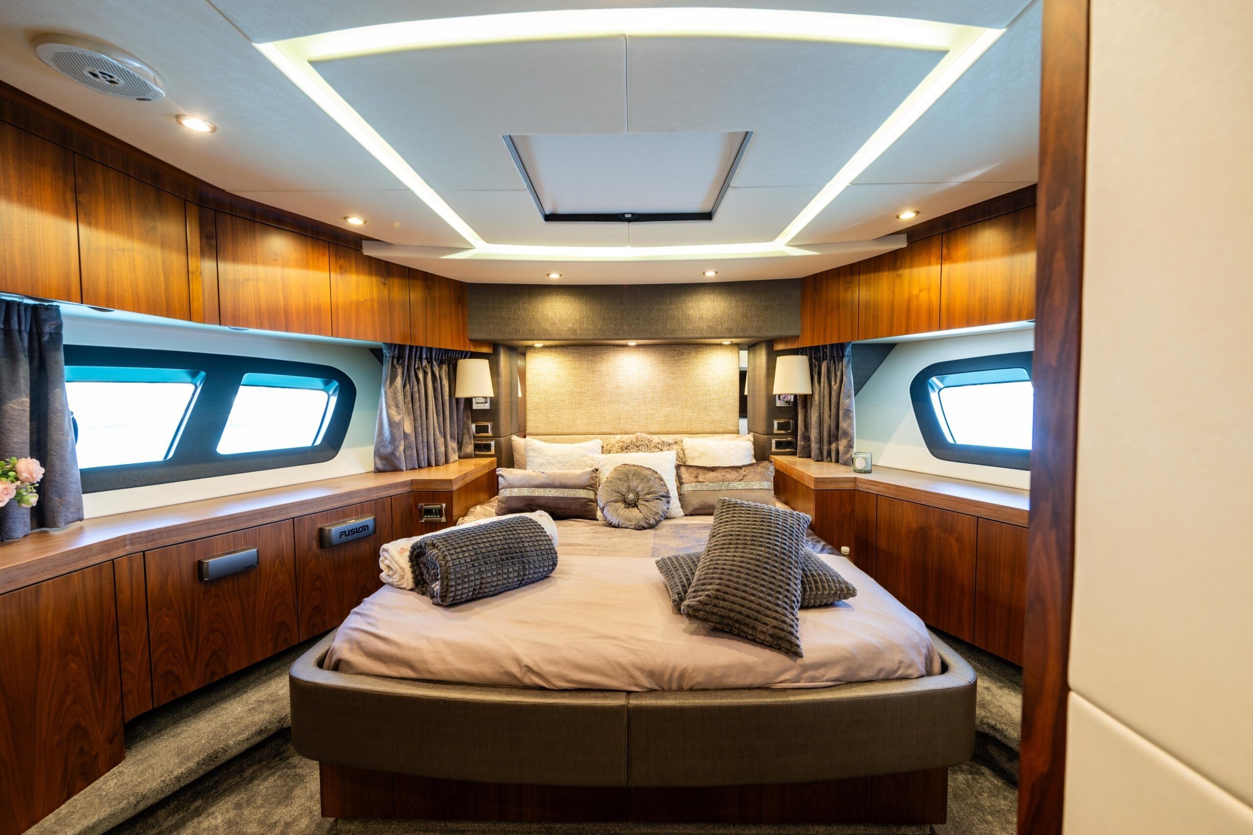 Sunseeker Manhattan 73 | Aino