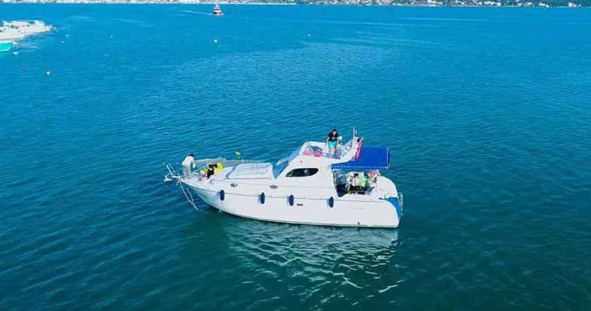 Custom Built 37 | Guti