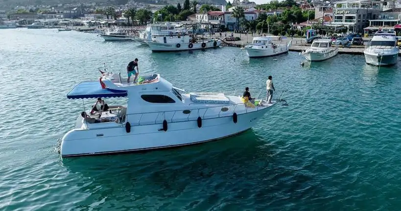 Custom Built 37 | Guti