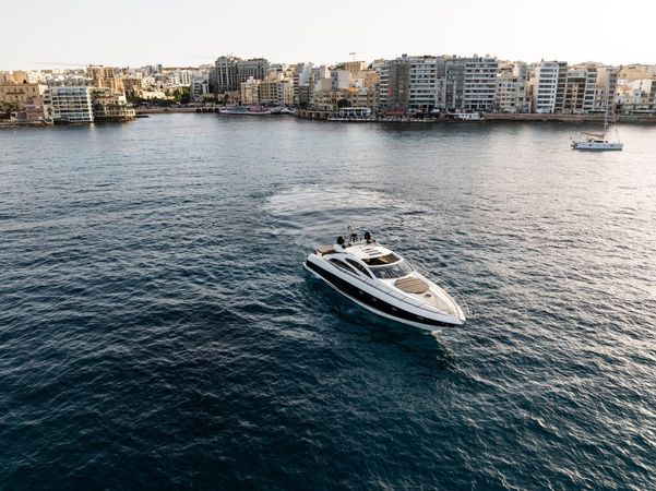Sunseeker Predator 72 | Beyond Sea
