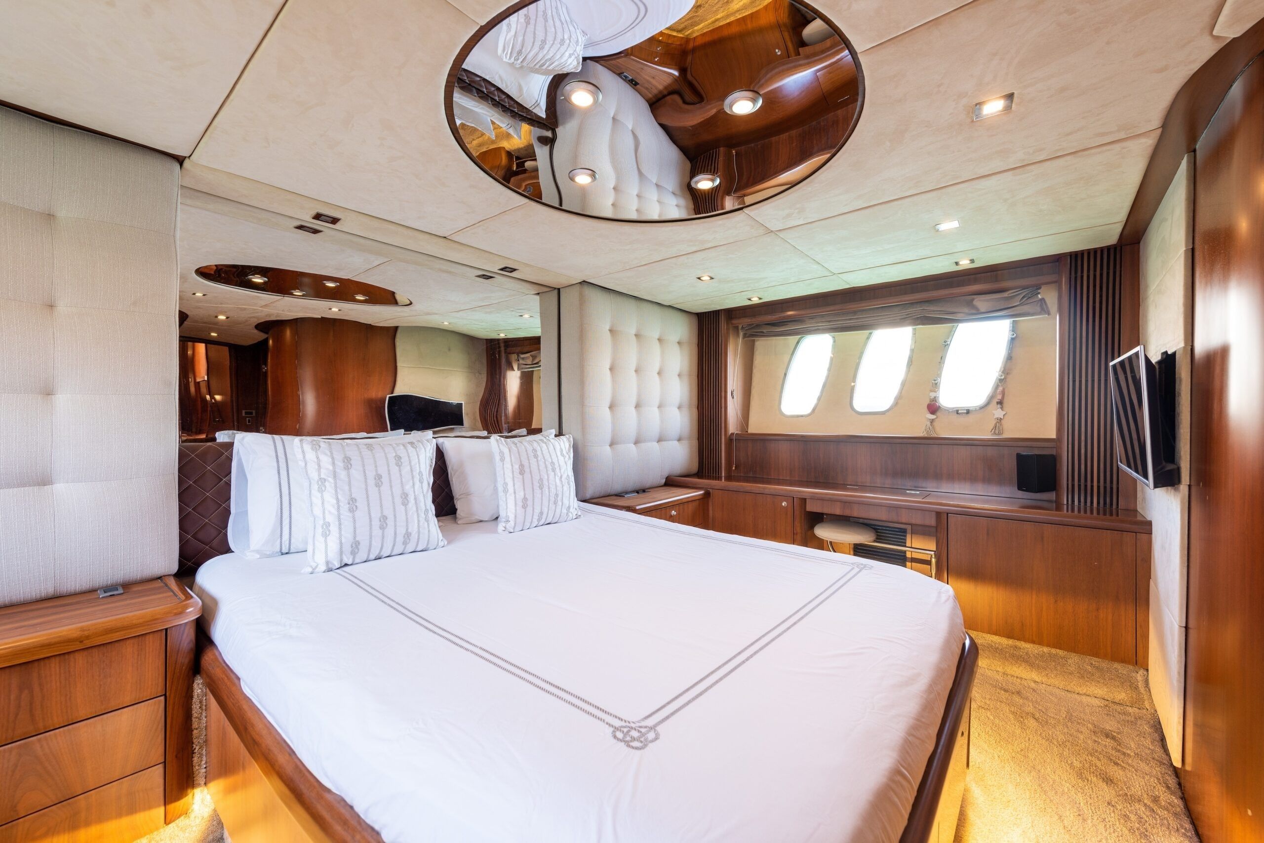 Sunseeker Predator 72 | Beyond Sea