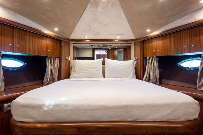 Sunseeker Predator 72 | Beyond Sea