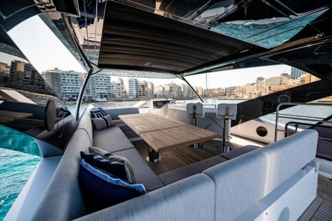 Sunseeker 76 | Double J