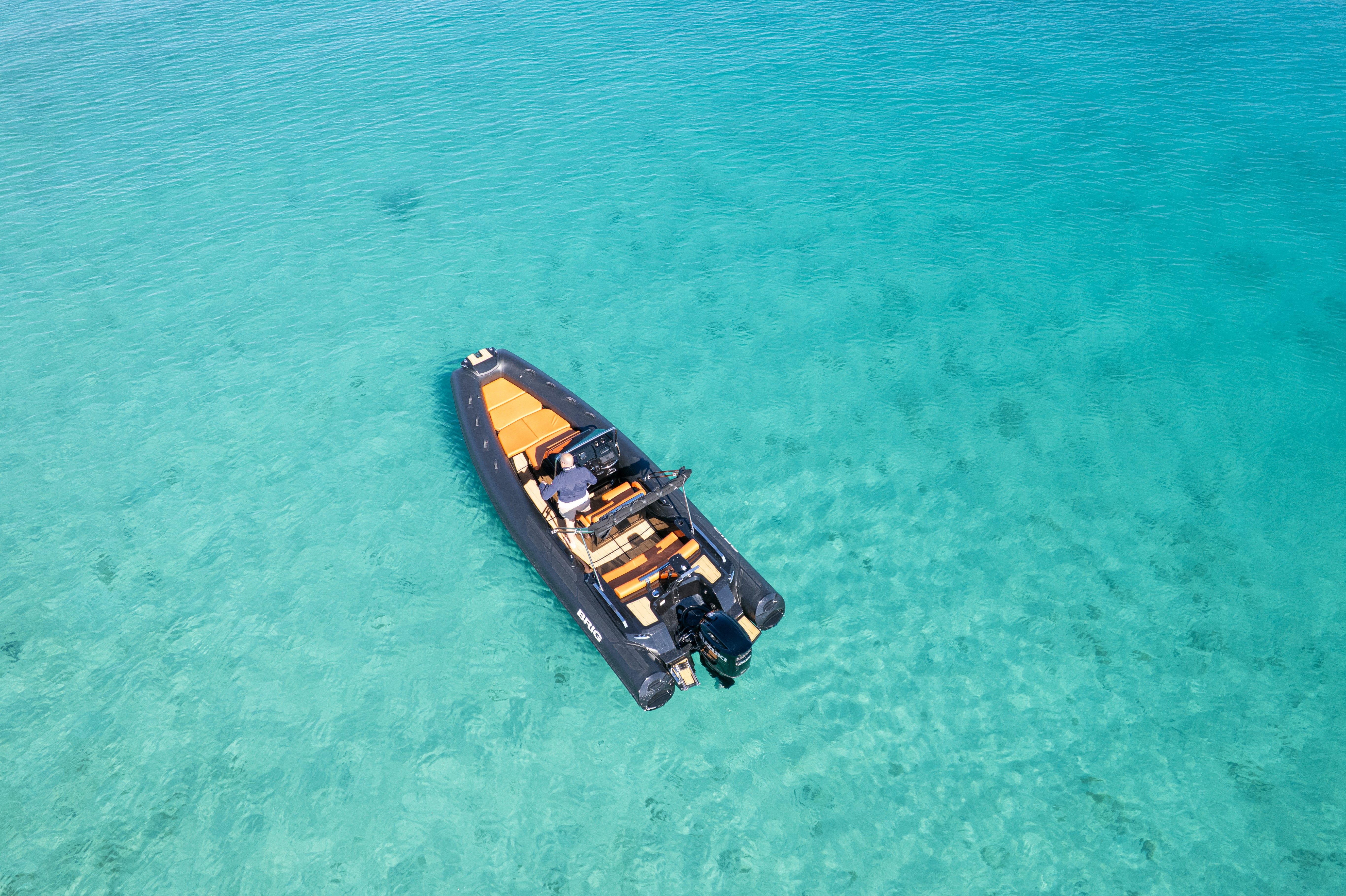 Brig Eagle 6.7 | 3M Charter