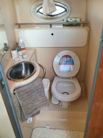 Maxum 3300 | The Partner