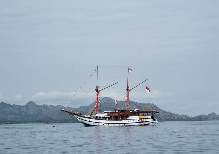 Custom Built Phinisi | Supraba