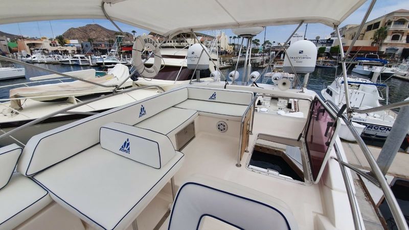 Azimut 38 | Medex