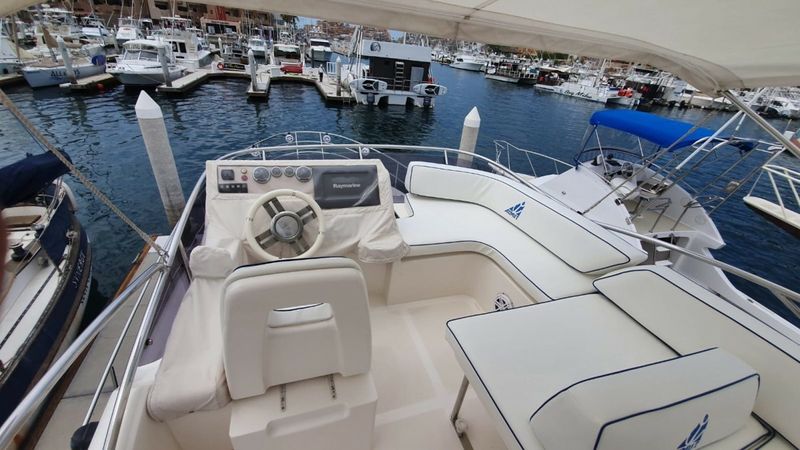 Azimut 38 | Medex