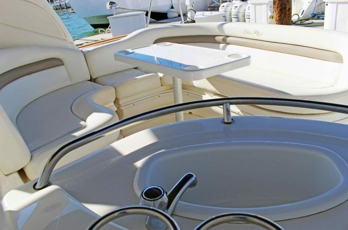 Sea Ray 370 | La Otra Morrita