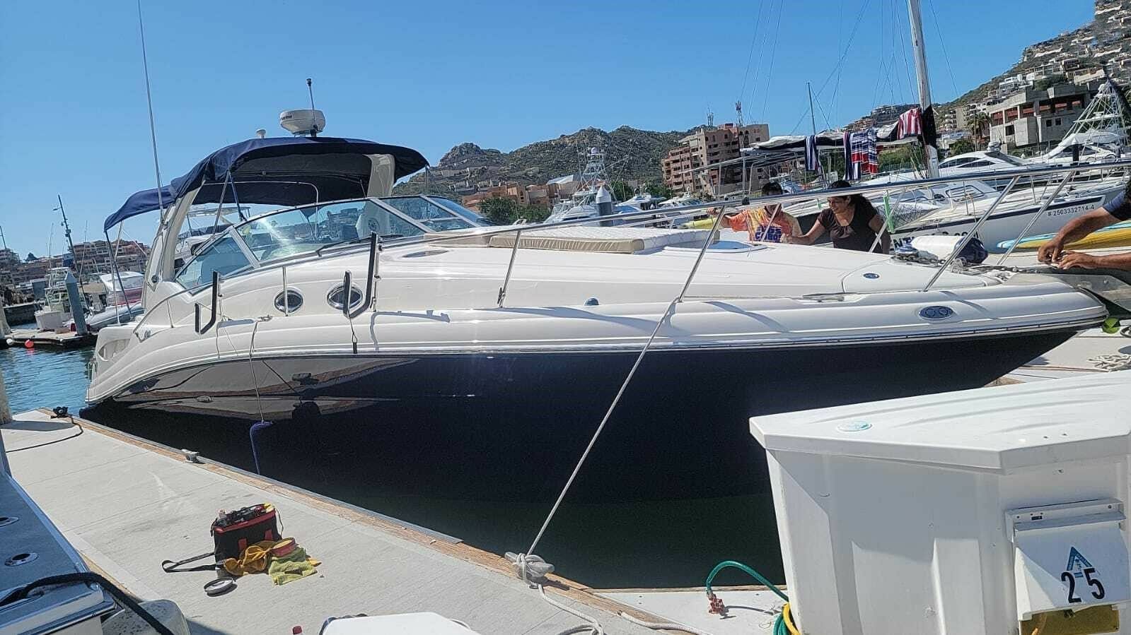 Sea Ray 370 | La Otra Morrita