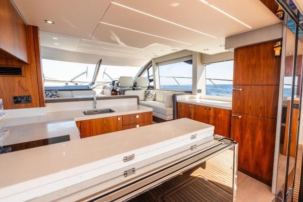 Sunseeker Manhattan 52 | Cruiser Aurora