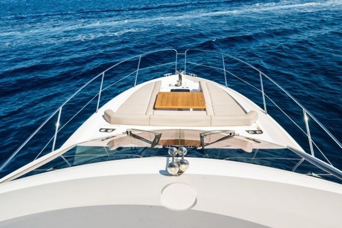 Sunseeker Manhattan 52 | Cruiser Aurora