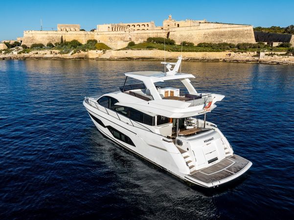 Sunseeker Manhattan 66 | Aquanaut