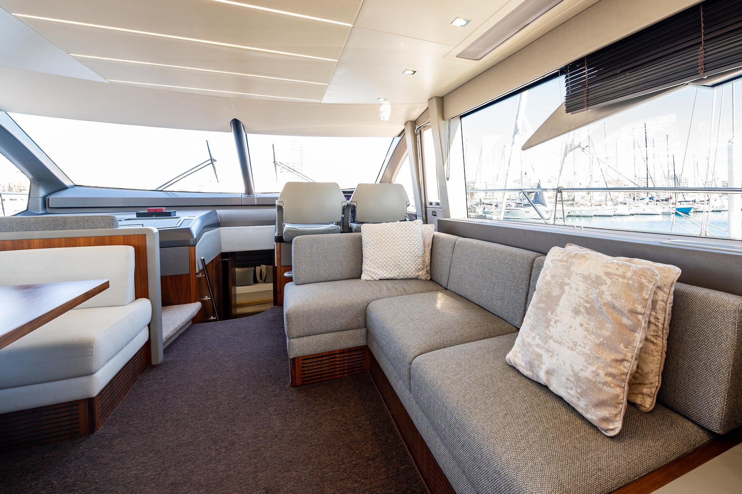 Sunseeker Manhattan 66 | Aquanaut