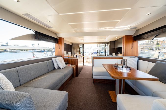 Sunseeker Manhattan 66 | Aquanaut