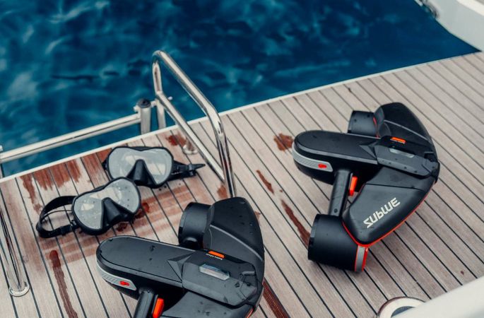 Lagoon 55 | Almosta Road