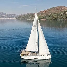 Bavaria C45 Style | Mina 52