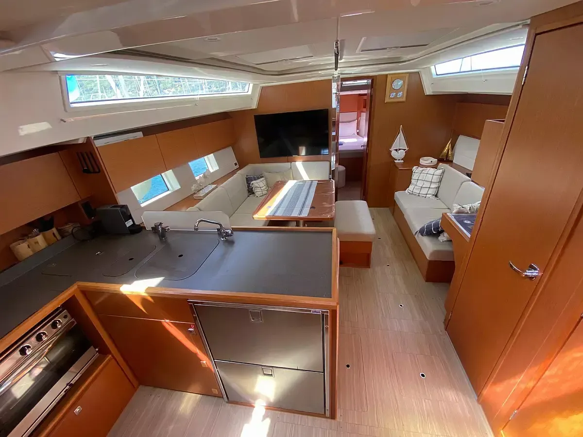 Bavaria C45 Style | Mina 52