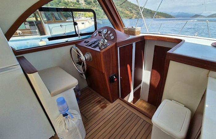 Custom Built 30 | Derin Ada