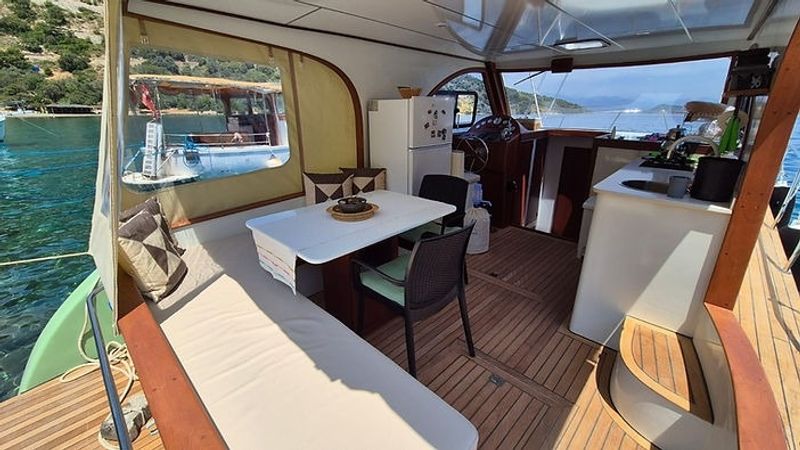 Custom Built 30 | Derin Ada