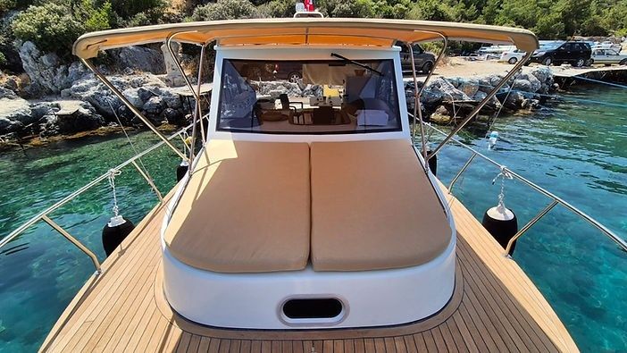 Custom Built 30 | Derin Ada