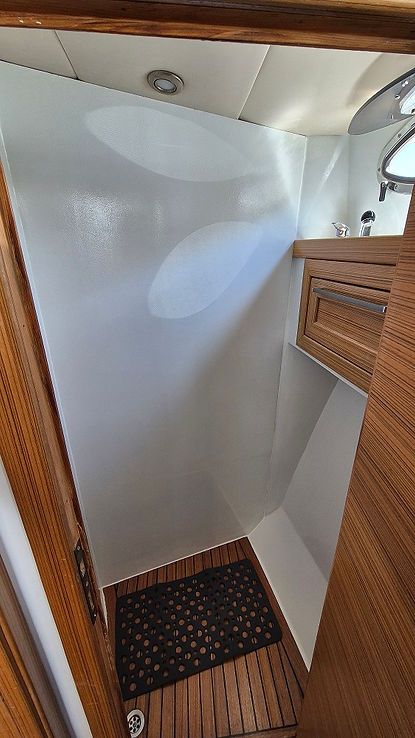 Custom Built 30 | Derin Ada